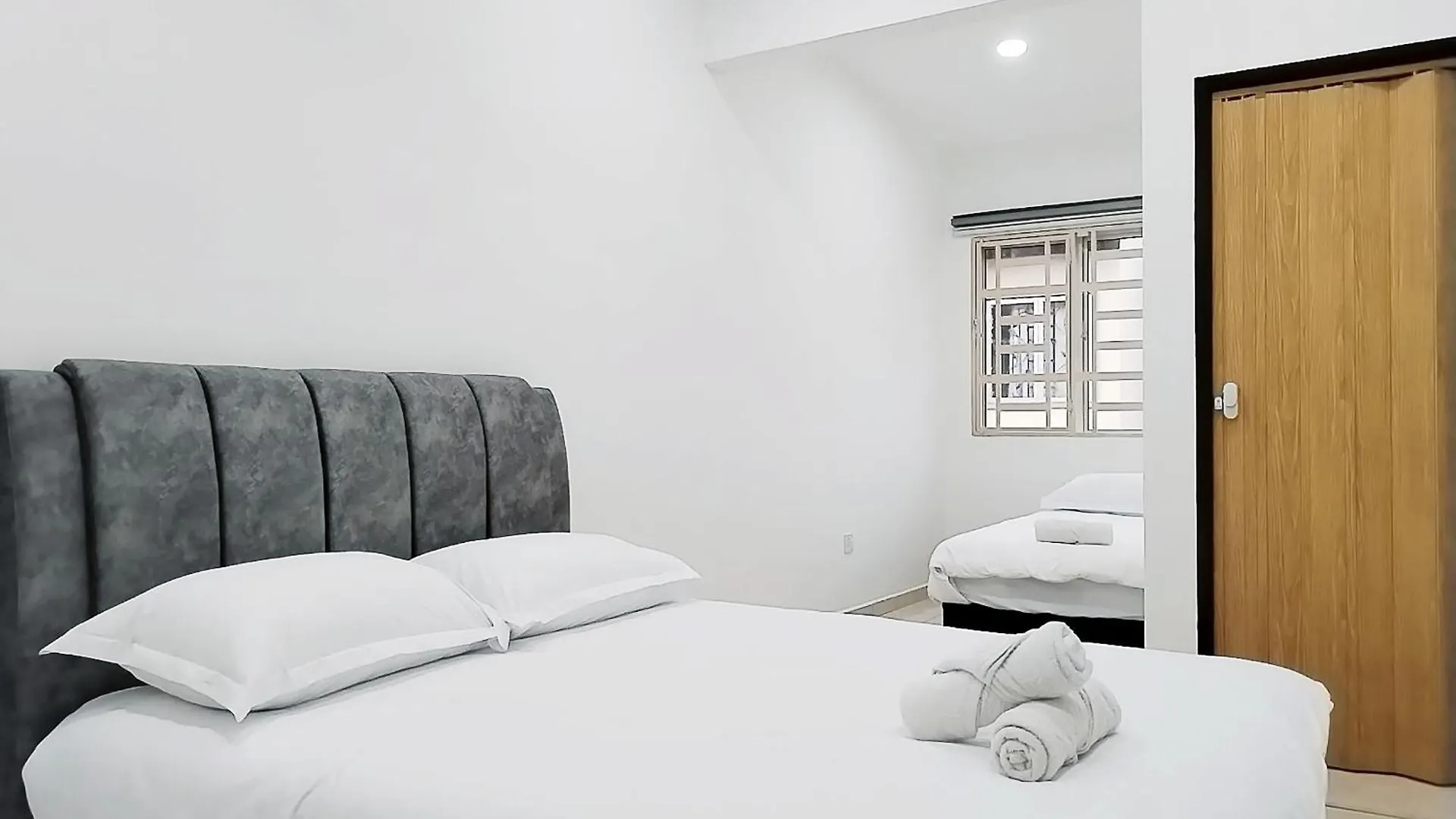 13Pax -2 Storey Bayu Mutiara Bukit Mertajam Penang
