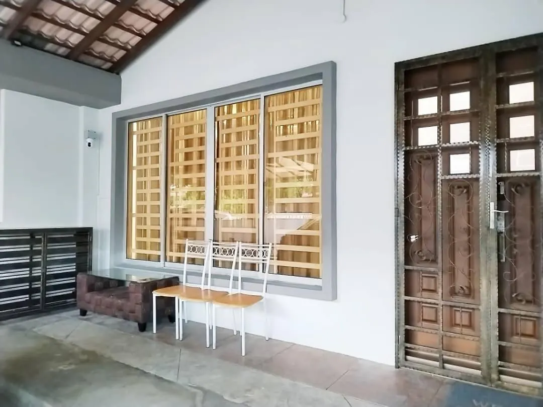 Dom wakacyjny 13Pax -2 Storey Bayu Mutiara Bukit Mertajam Penang Malezja
